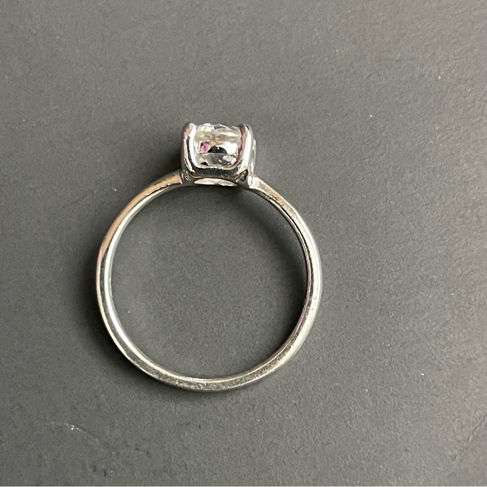 925 Sterling Silver Cubic Zirconia Ring Size 8 Engagement Gift Valentines - Picture 5 of 8